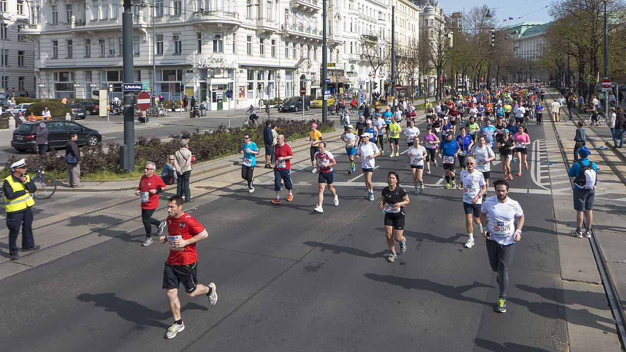 Einen Marathon laufen